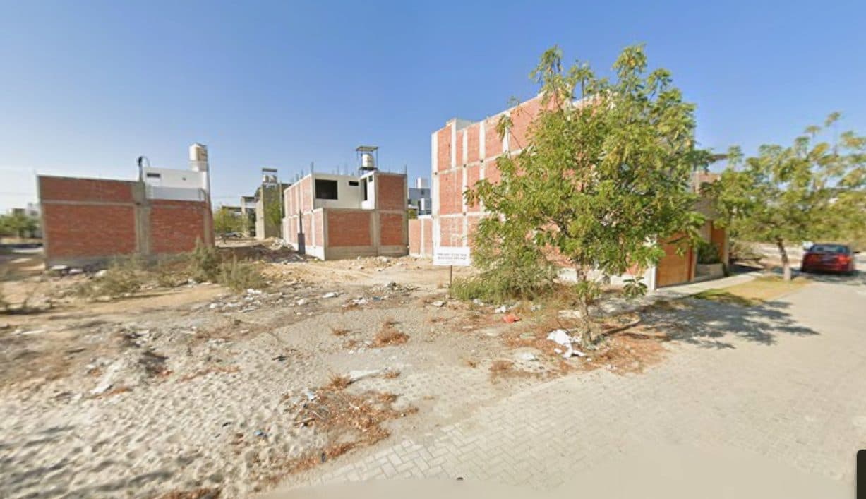 Vendo Terreno en Miraflores Boulevard Park Plaza 3