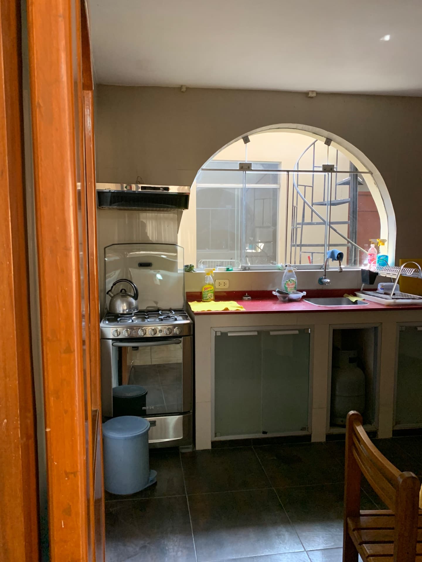 SE ALQUILA DEPARTAMENTO AMOBLADO | Cerca Real Plaza y Santa Ana 4