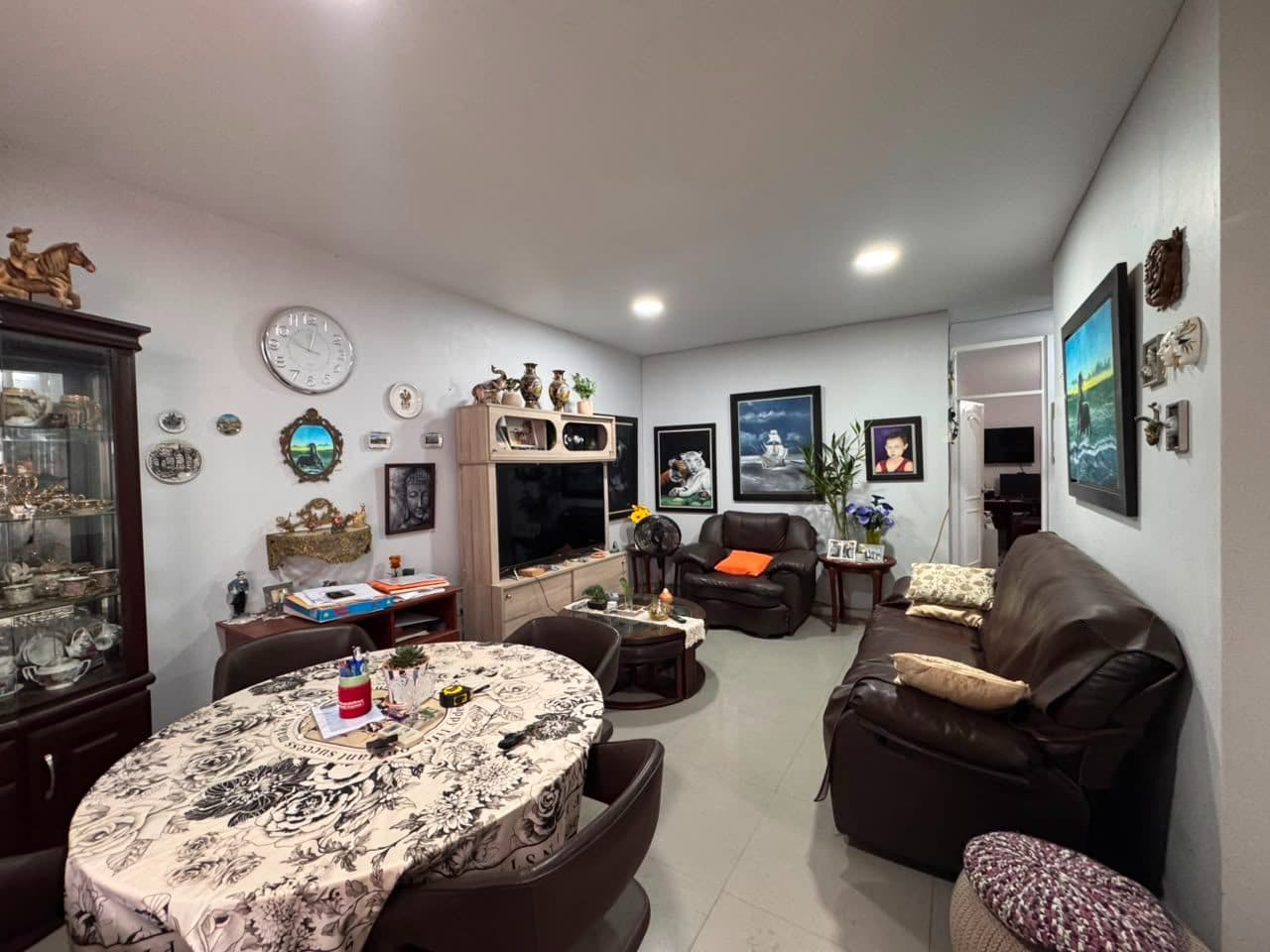 Se vende departamento en primer piso en Urb. Santa Maria del Pinar 2