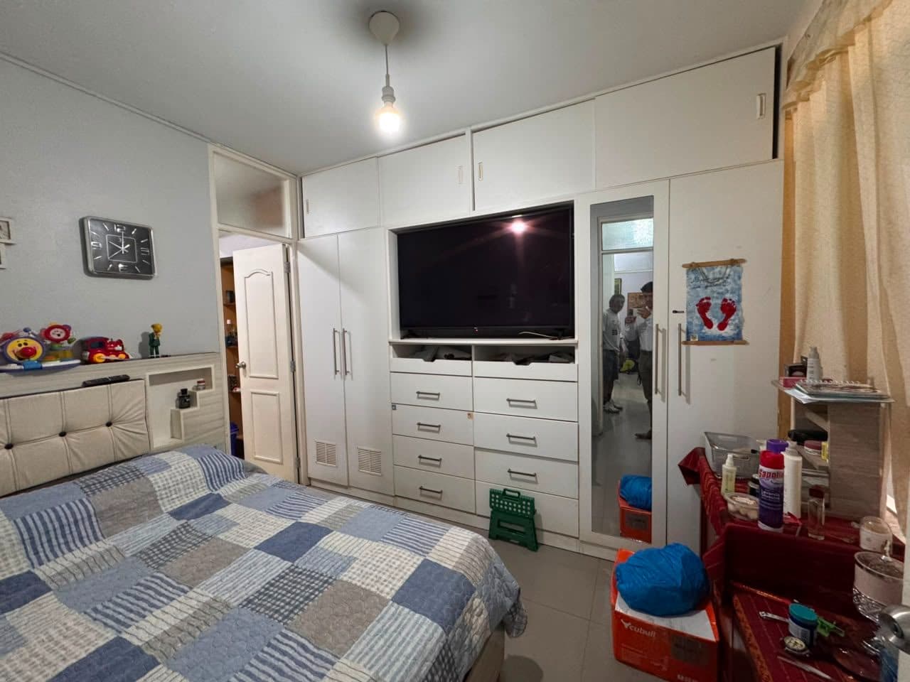 Se vende departamento en primer piso en Urb. Santa Maria del Pinar 5