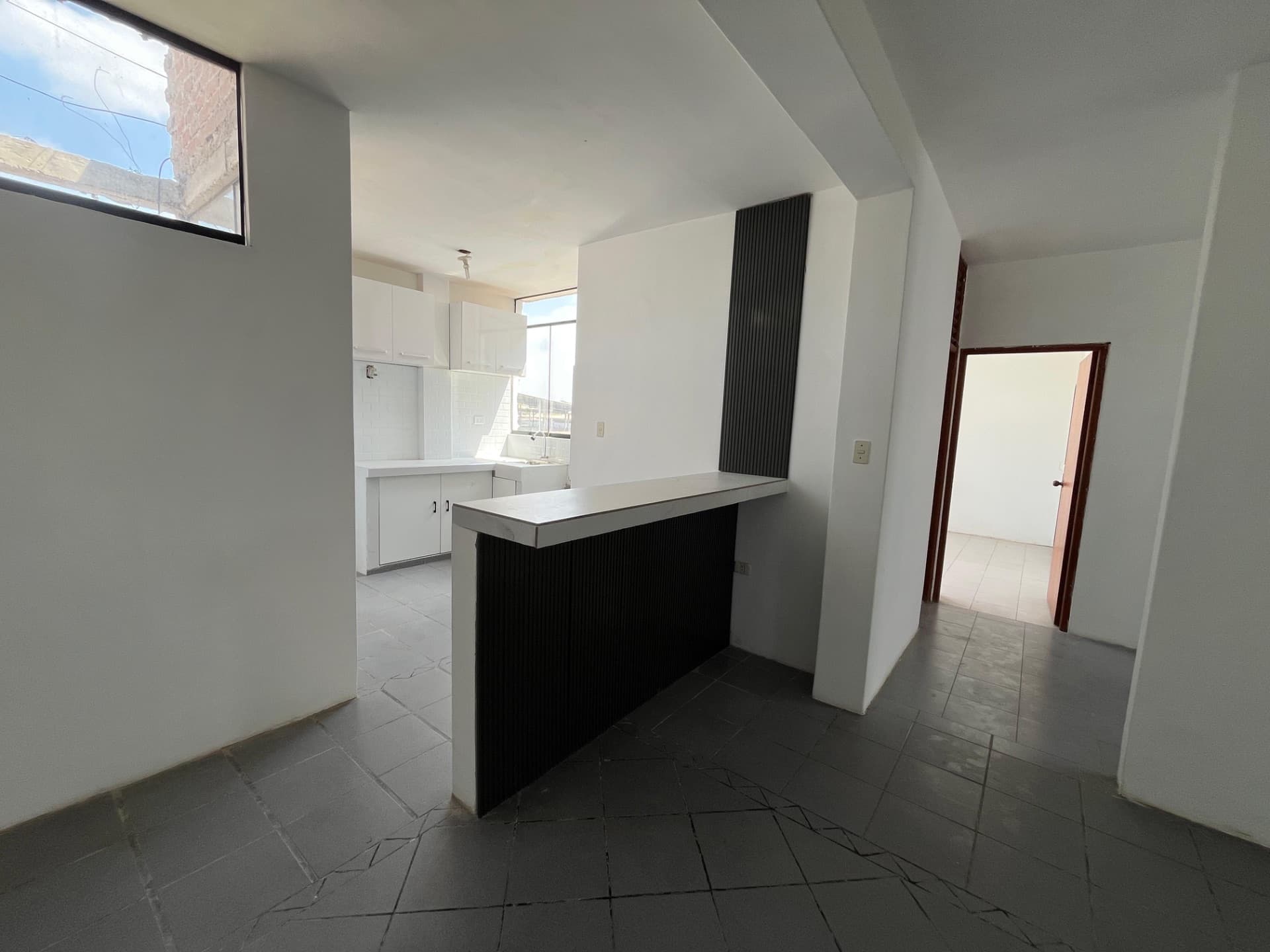 VENTA DE DEPARTAMENTO – URBANIZACIÓN SANTA ANA 4