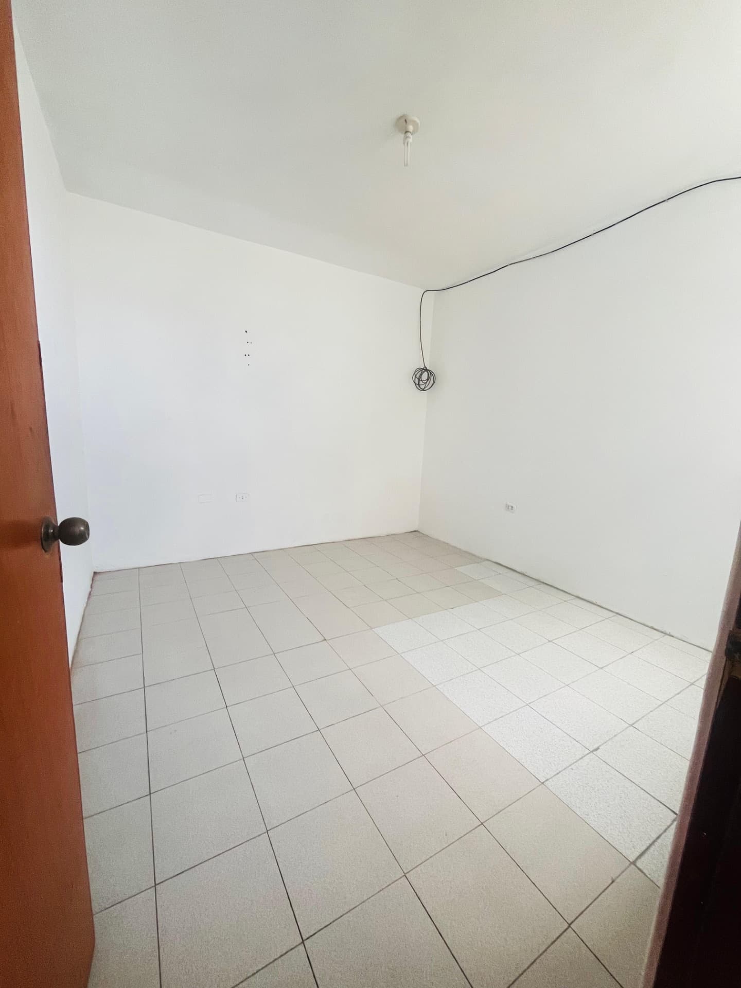 VENTA DE DEPARTAMENTO – URBANIZACIÓN SANTA ANA 5
