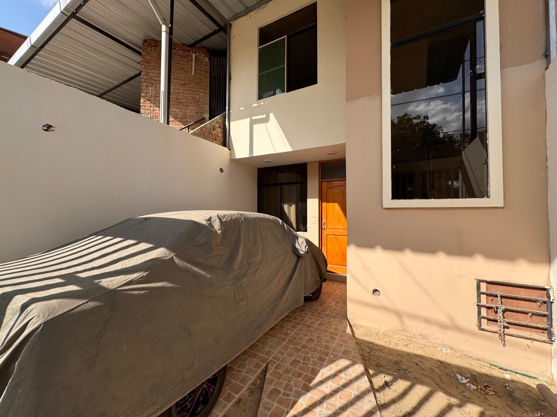 🏡 Venta de Hermosa Casa en Urb Bello Horizonte-Piura 2
