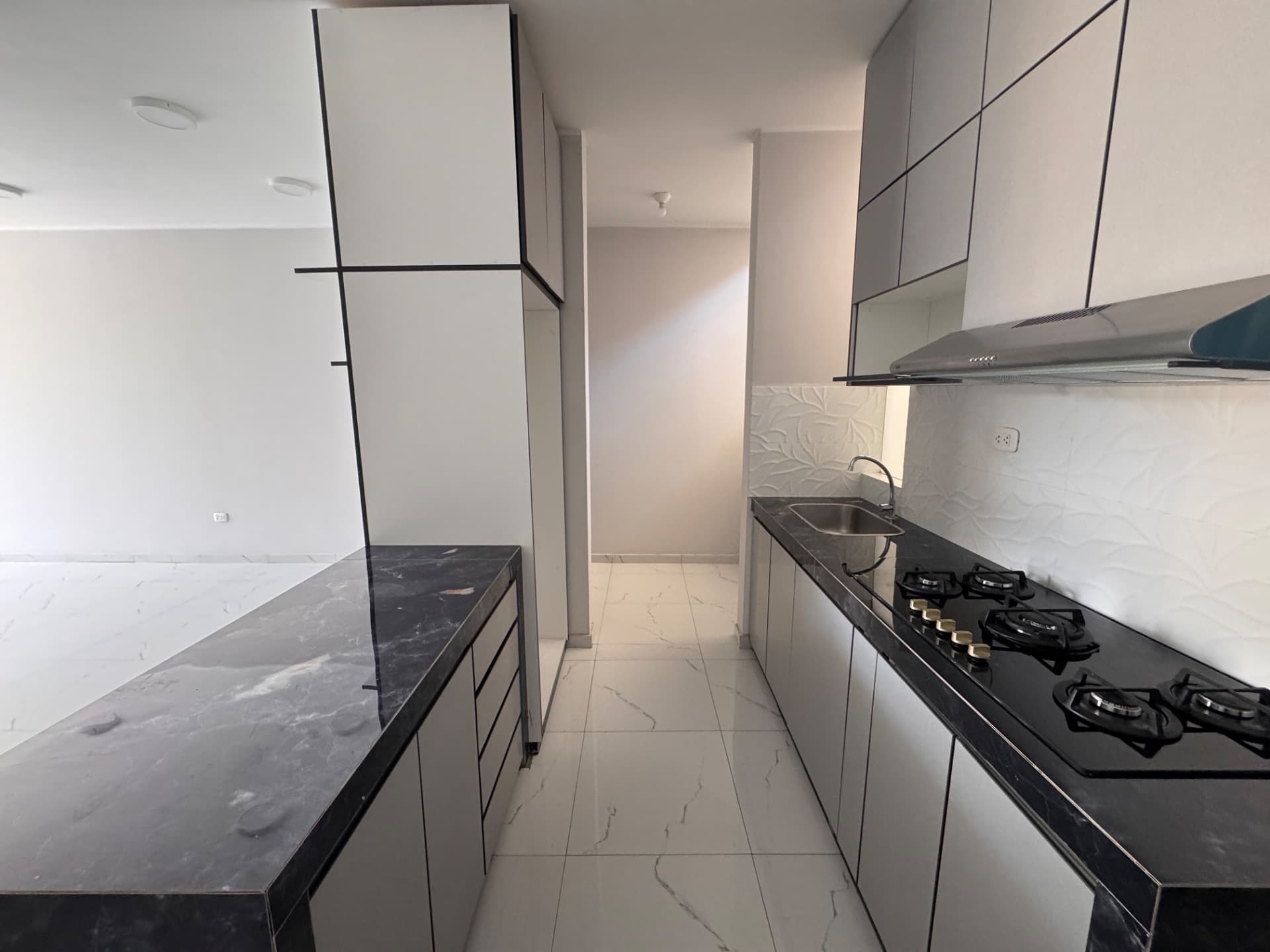 Alquiler de departamento de estreno en Urb.San jose, Piura 4
