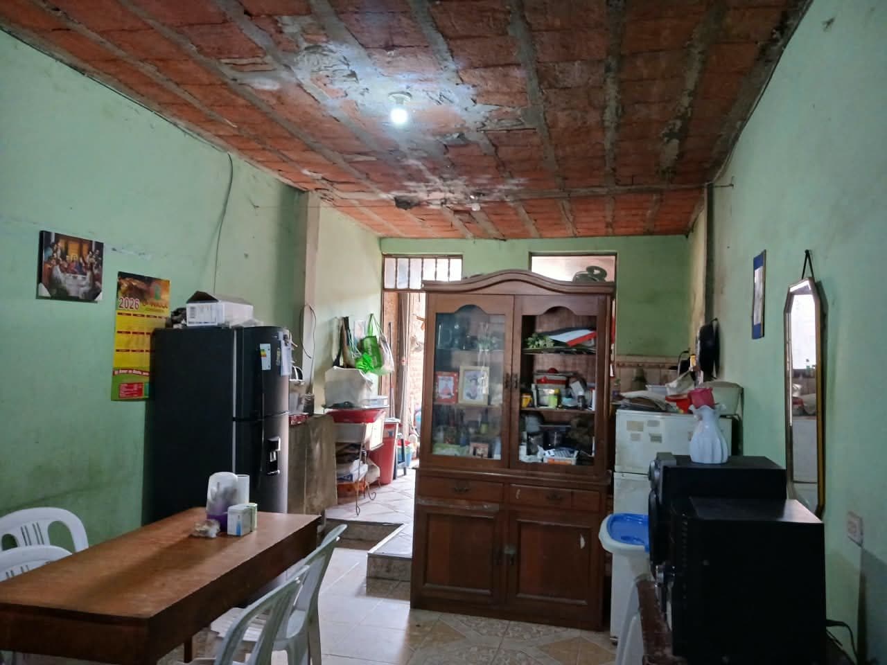 CASA EN VENTA EN AV GRAU CASTILLA 4