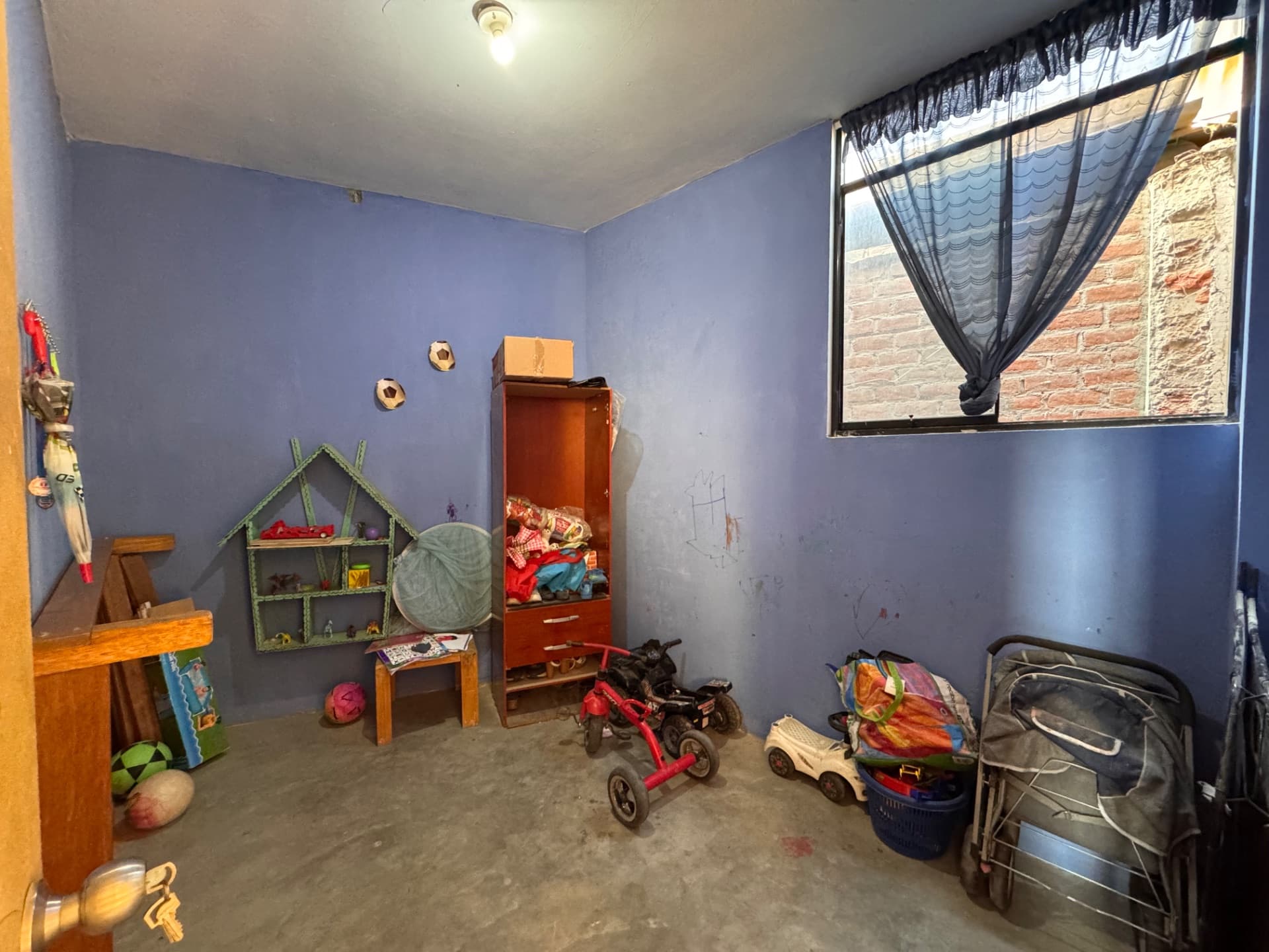 Vendo casa en esquina en av. Los algarrobos en Piura 5