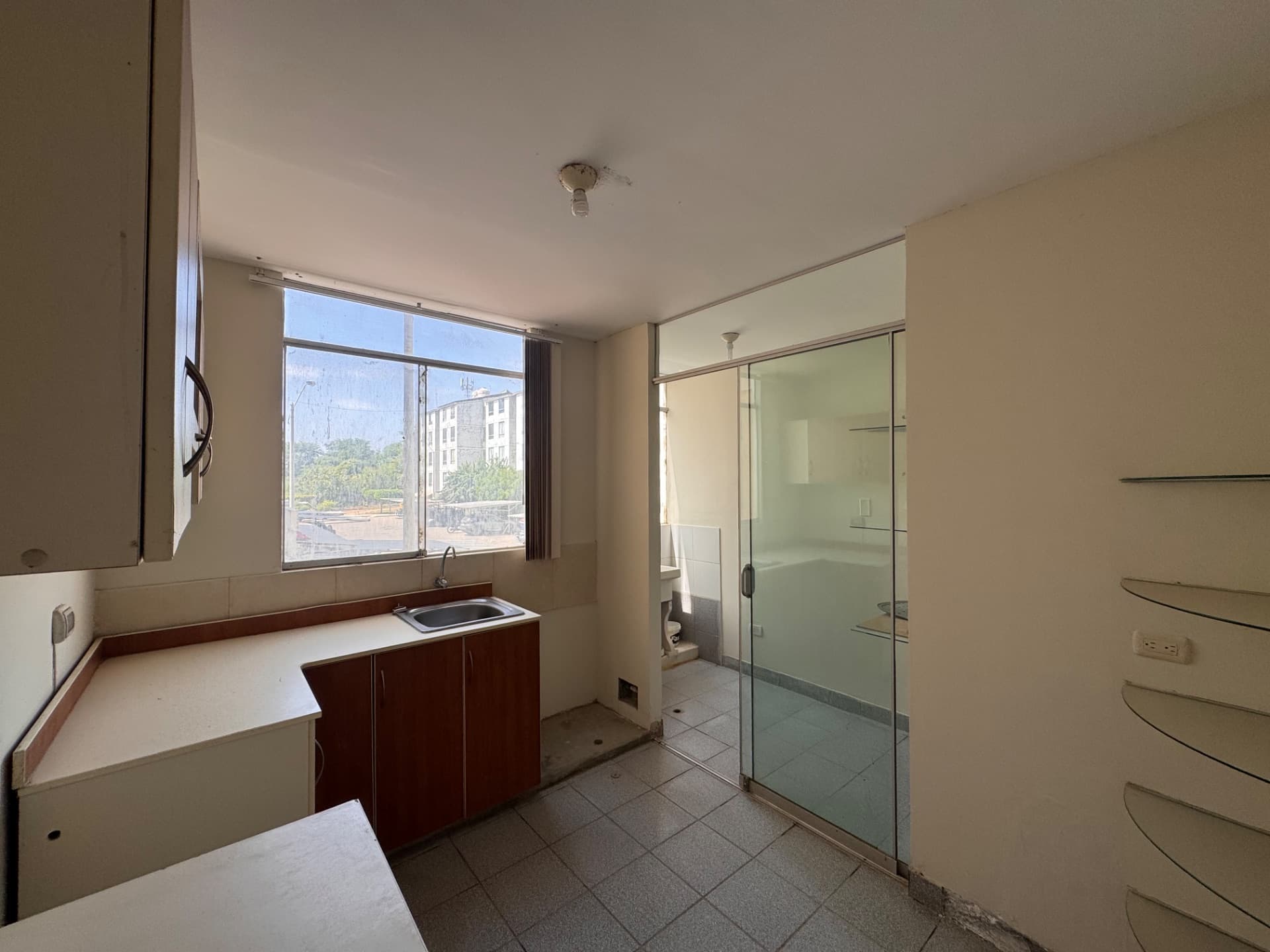 Venta de departamento en Urb. Santa Rosa Country Club, Piura 4