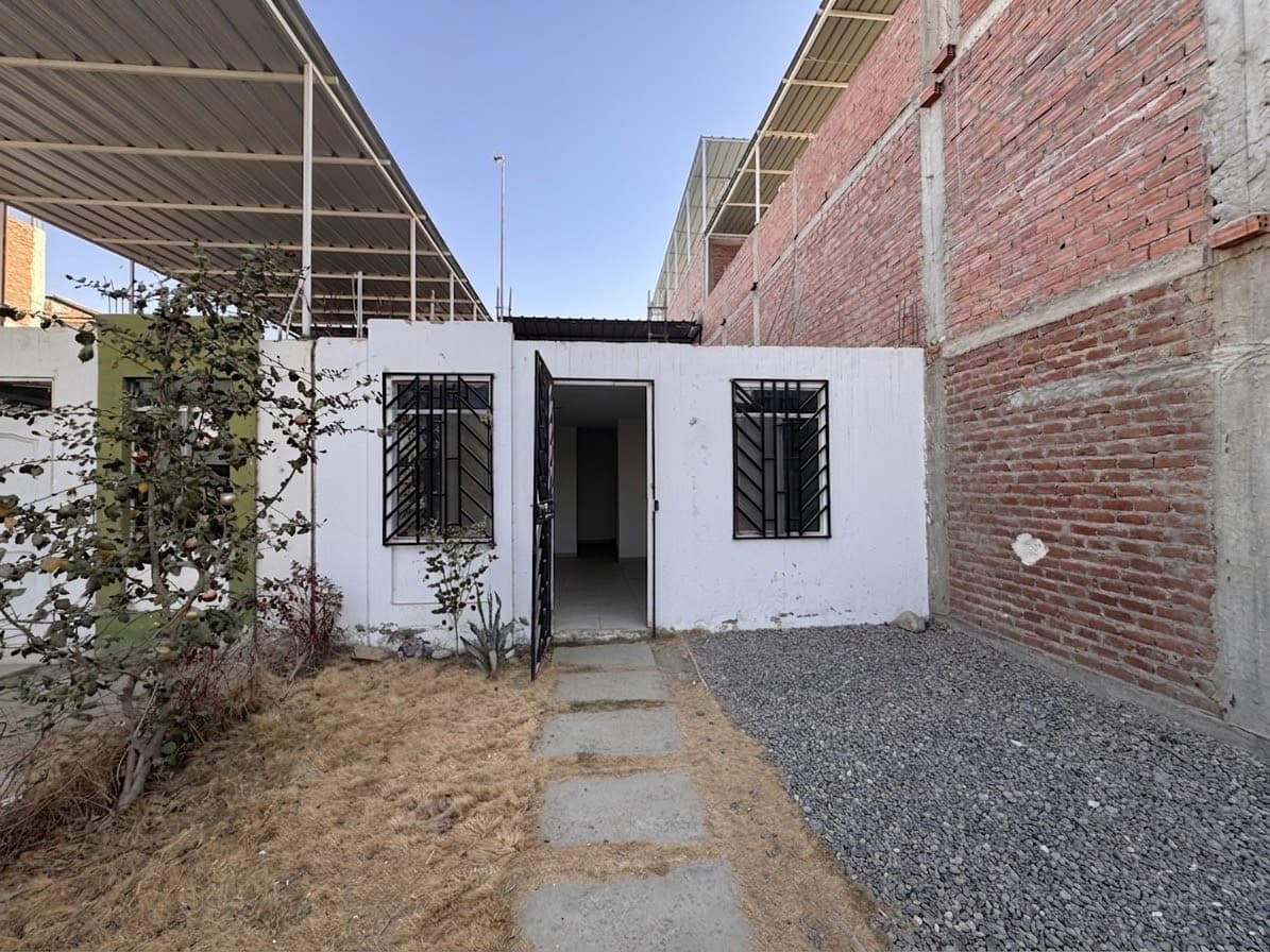 Se vende Modulo en Urb. Planicie