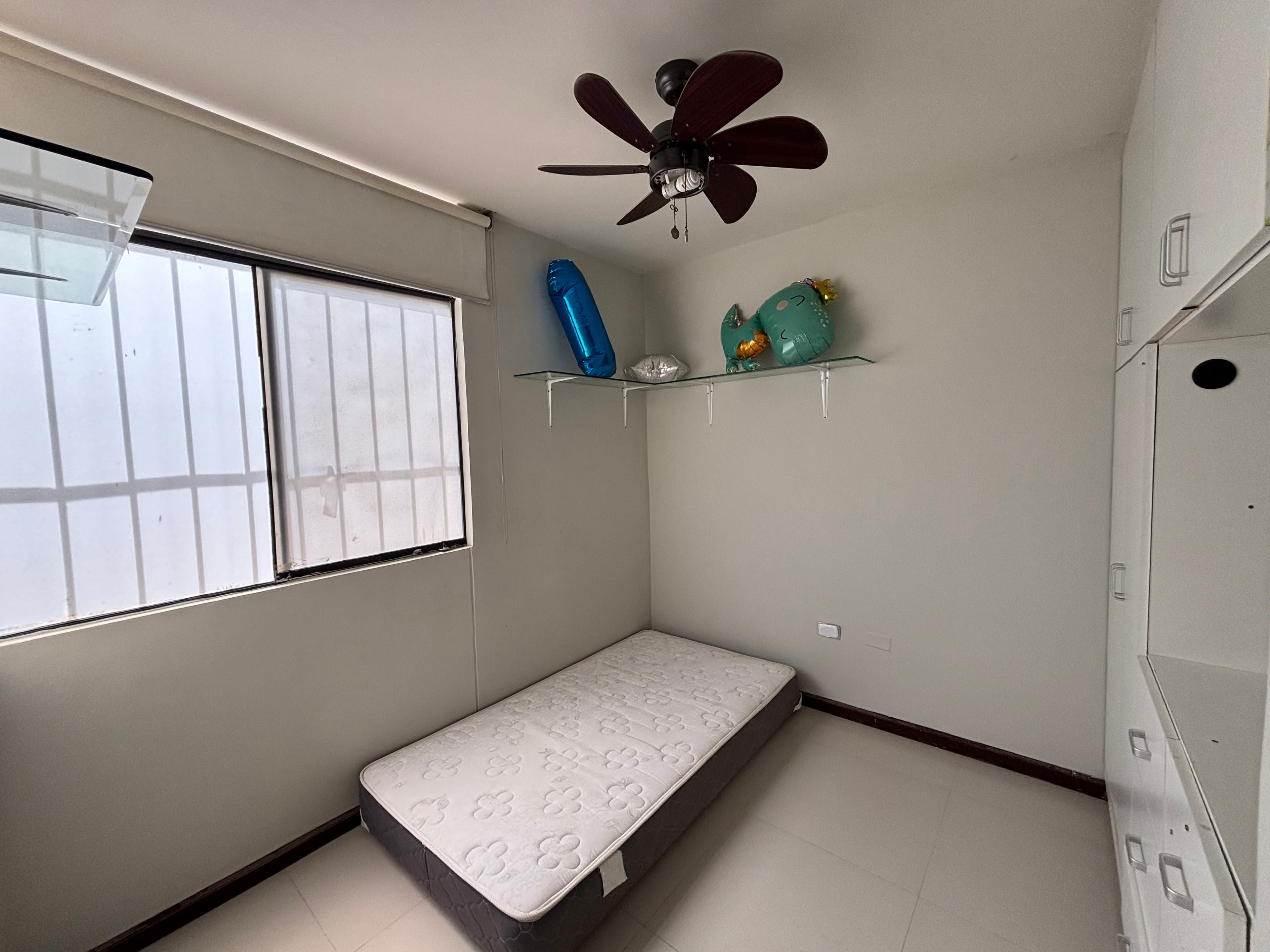 Alquilo Departamento Amoblado en Urb. Miraflores 2