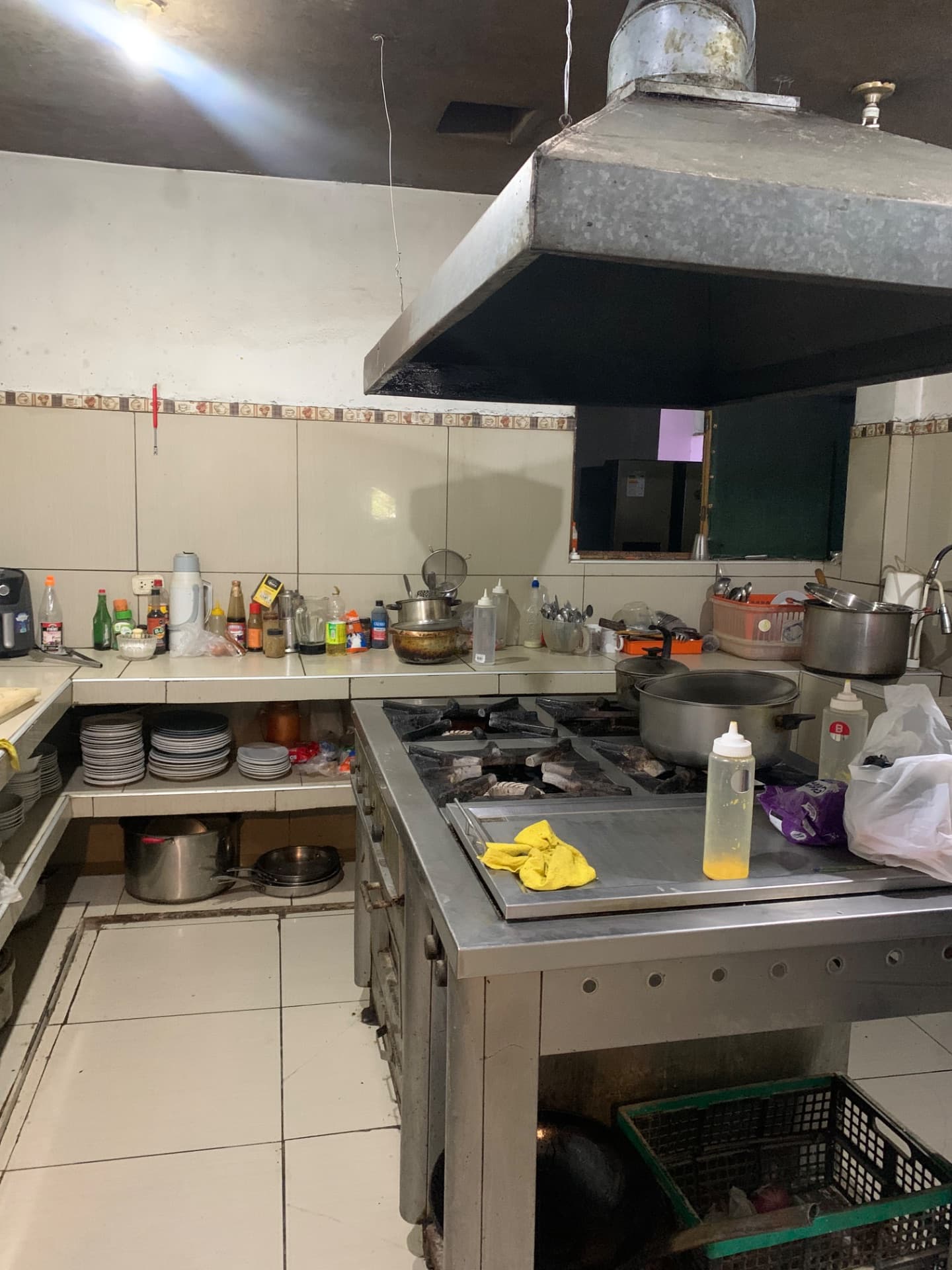 🏬 SE ALQUILA LOCAL COMERCIAL – AVENIDA GRAU 3