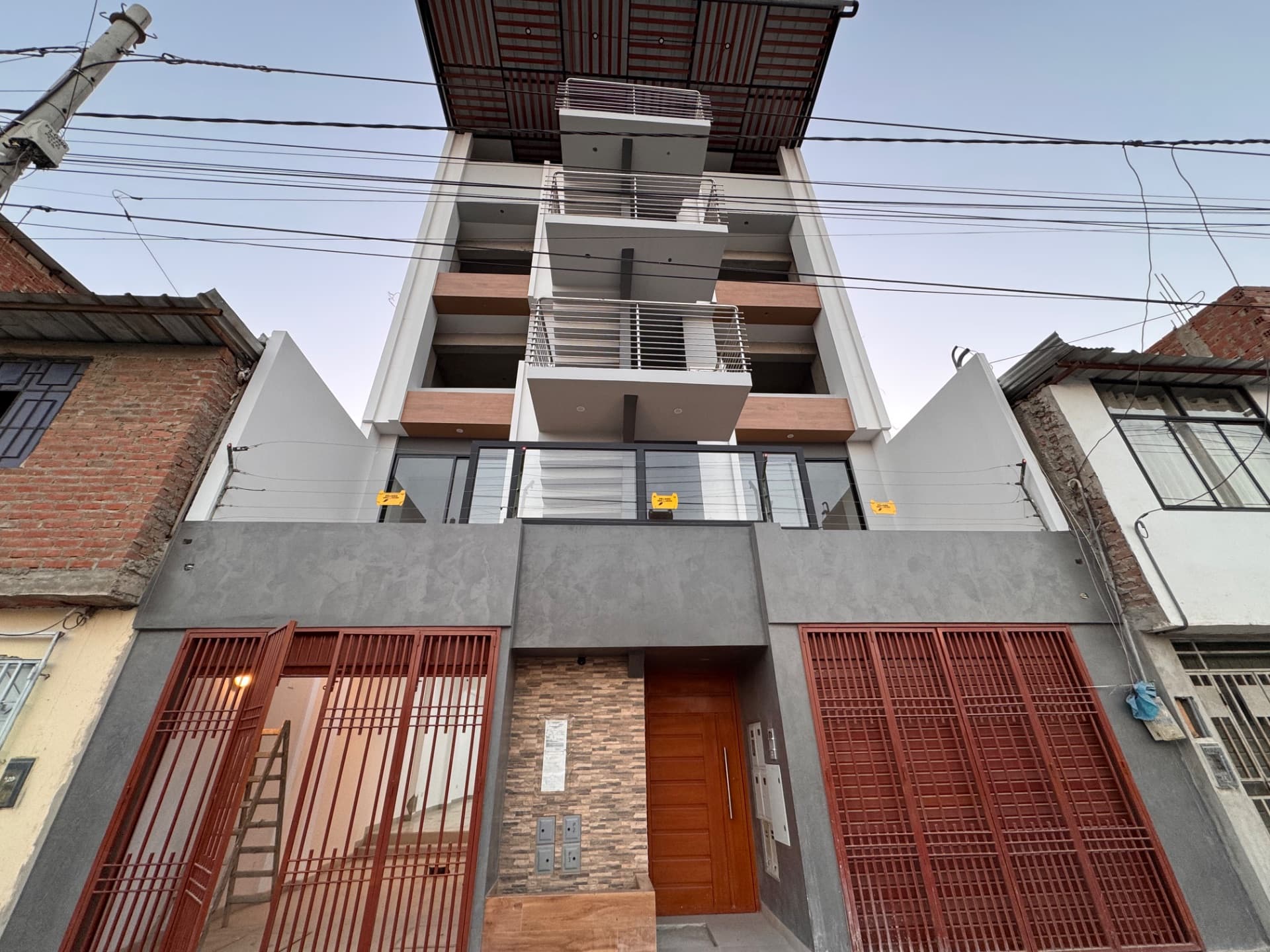 Alquiler de local comercial en primer piso 5
